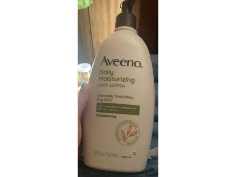 Aveeno Daily Moisturizing Body Lotion, 18 fl oz/532 mL