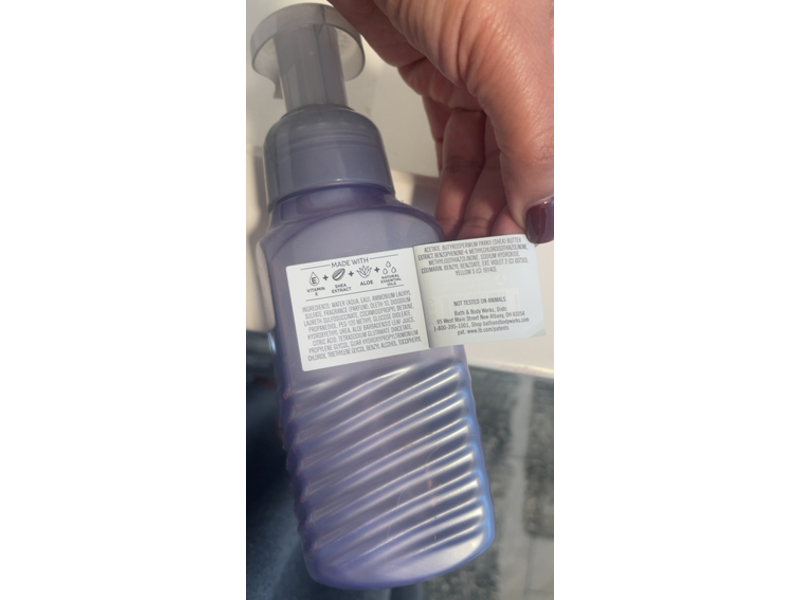 White Barn Gentle Foaming Hand Soap, White Oak & Vanilla, 8.75 fl oz/259 mL