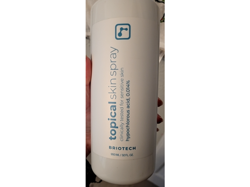 Briotech Topical Skin Spray, Hypochlorous Acid, 32 fl oz/950 mL