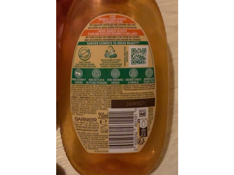 Garnier Ultra Doux The Wonderful Shampoo, Argan & Camelia, 250 mL