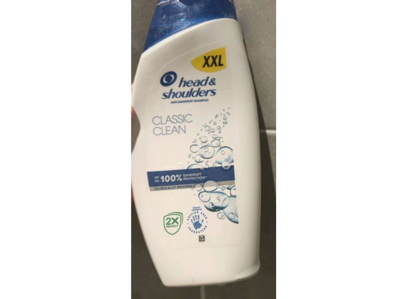 Head & Shoulders Anti-Dandruff Shampoo, Classic Clean, 750 mL