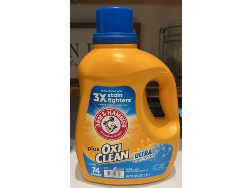 Arm & Hammer Plus Oxi Clean Ultra Stain Fighters, Fresh Scent, 96.2 fl oz/2.84 L, 74 Loads