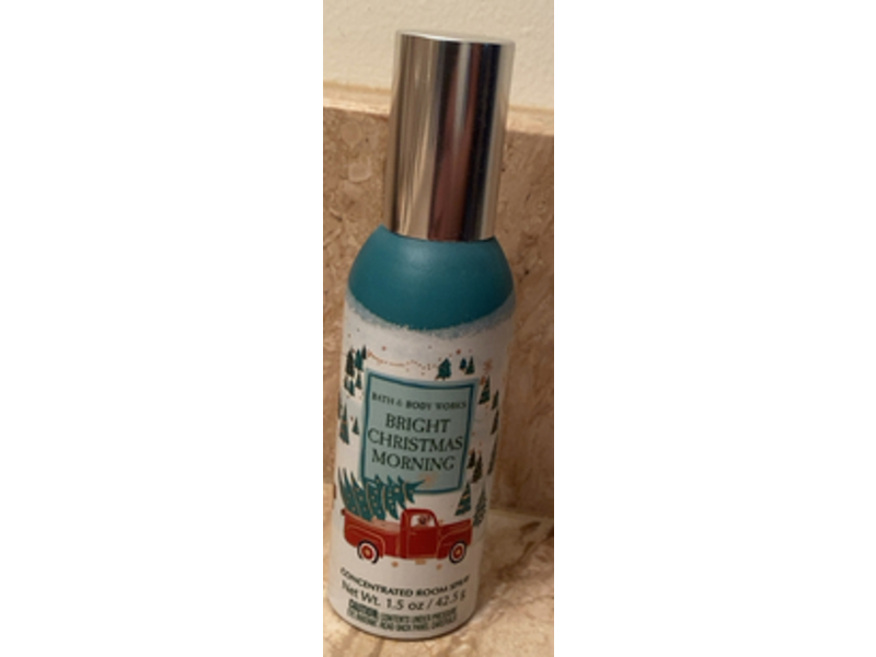 Bath & Body Works Concentrated Room Spray, Bright Christmas Morning, 1.5 oz/42.5 g