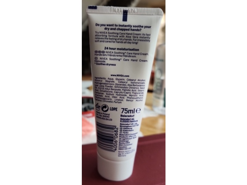 Nivea Soothing Care Hand Cream, Aloe Vera, 75 mL