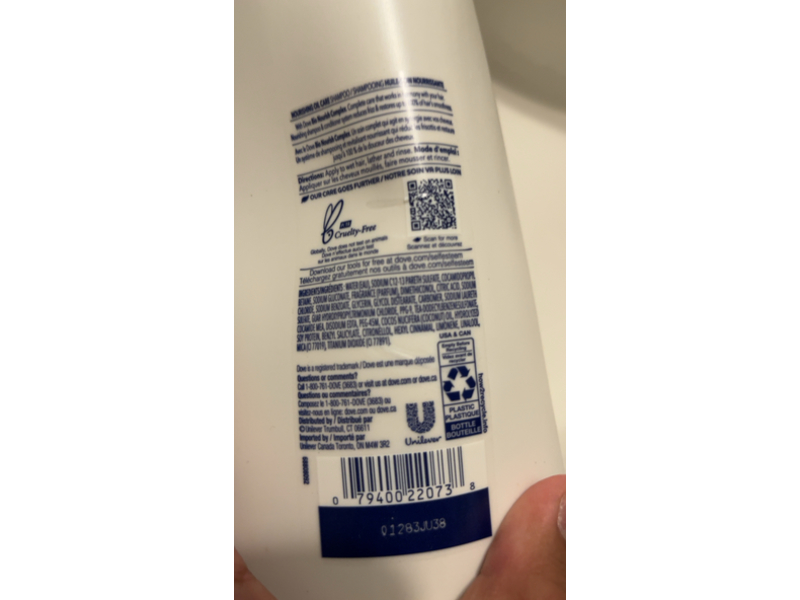 Dove Nourishing Oil Care Shampoo, 750 mL