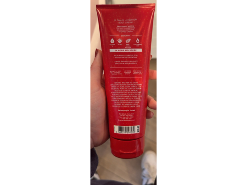 Bath & Body Works Ultimate Hydration Body Cream, Strawberry Pound Cake, 8 oz