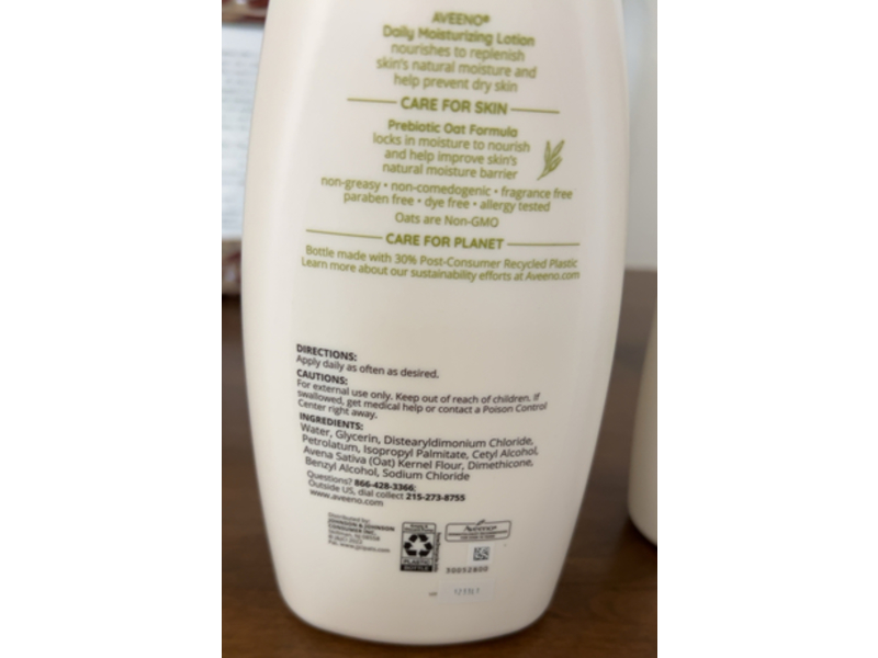 Aveeno Daily Moisturizing Body Lotion, 24 fl oz/709 mL, Pack Of 2