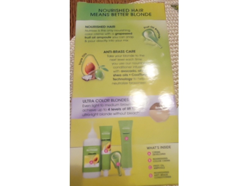 Garnier Nutrisse Ultra Color Nourishing Hair Color Creme, LB2 Ultra Light Natural Blonde, 1 Applicator