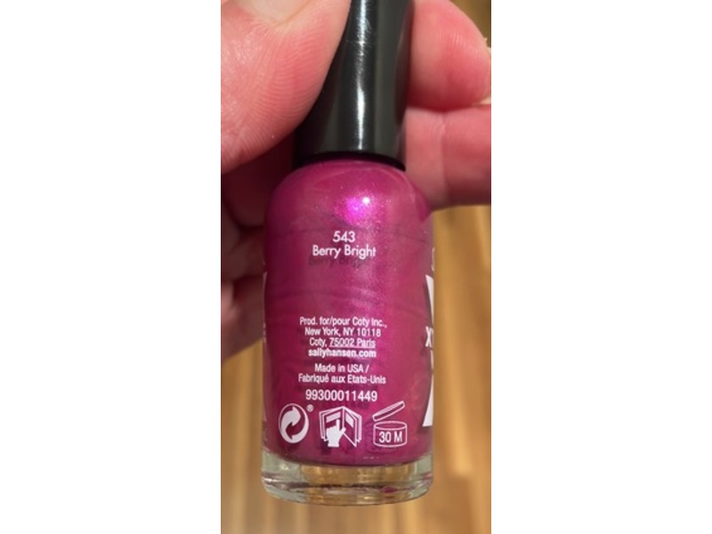 Sally Hansen Xtreme Wear Nail Color, Berry Bright 543, 0.4 fl oz