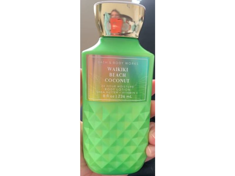 Bath & Body Works Moisture Body Lotion, Waikiki Beach Coconut, 8 fl oz/236 mL