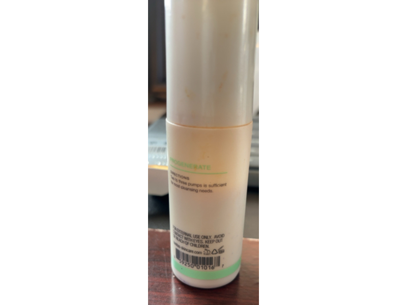 Sanitas Milk & Honey Cleanser, 1.7 fl oz/50 mL