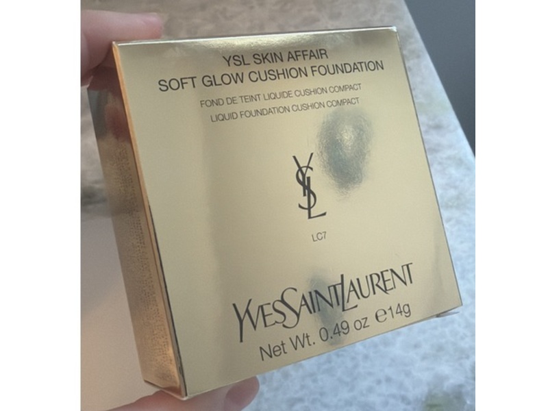 YSL Skin Affair Soft Glow Cushion Foundation, LC7, 0.49 oz/14 g