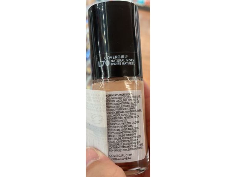 Covergirl TruBlend Matte Made Foundation, L70 Natural Ivory, 1 fl oz/30 mL