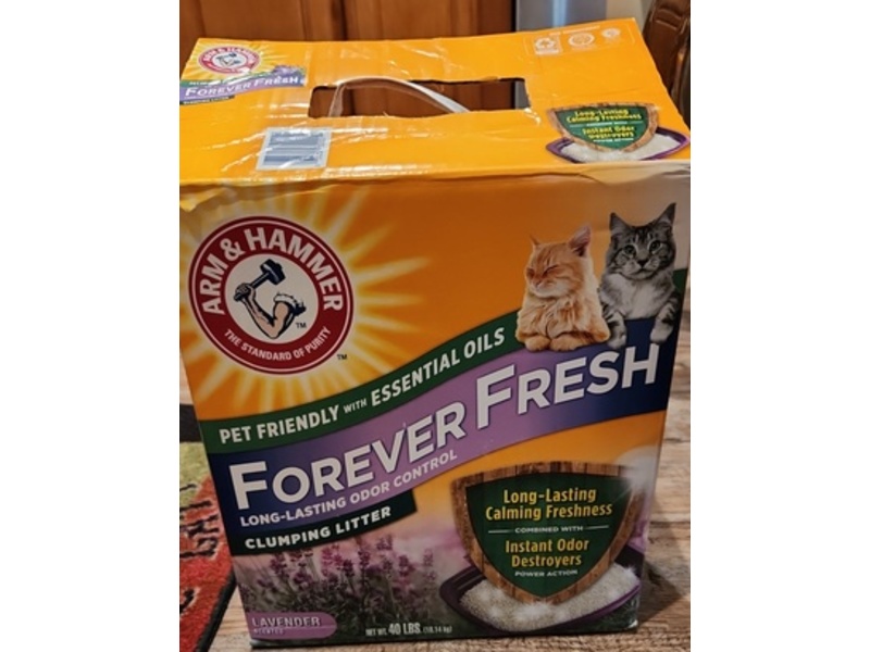 Arm & Hammer Forever Fresh Clumping Cat Litter, Lavender, 18.14 kg