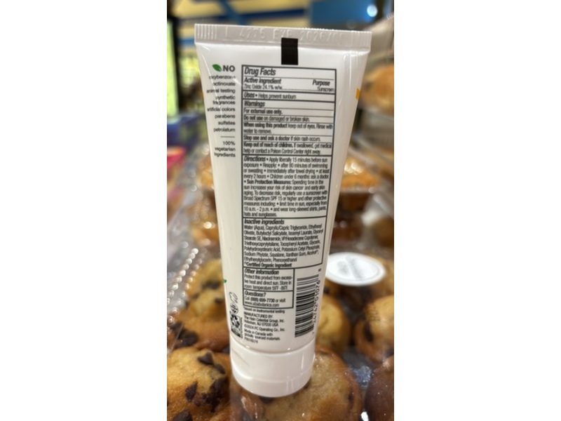 Alba Botanica Face Sunscreen Lotion, SPF 30, 2 fl oz/59 mL