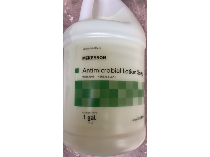 McKesson Antimicrobial Lotion Soap, Aloe, Herbal Scent, 3.79 L