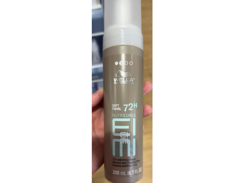 Wella Professionals Soft Twirl Anti Frizz Foam, 6.7 fl oz/200 mL