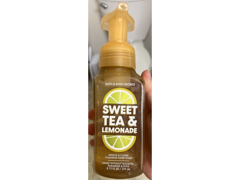 Bath & Body Works Gentle & Clean Foaming Hand Soap, Sweet Tea & Lemonade, 8.75 fl oz/259 mL