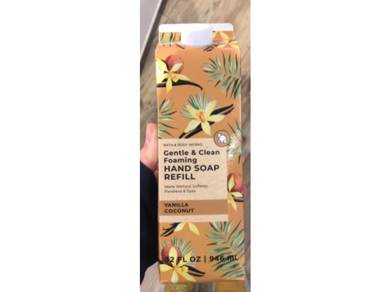 Bath & Body Works Gentle & Clean Hand Soap, Vanilla Coconut, 32 fl oz/946 mL