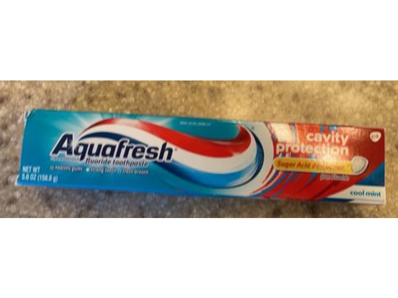 Aquafresh Fluoride Toothpaste, Cool Mint, 5.6 oz