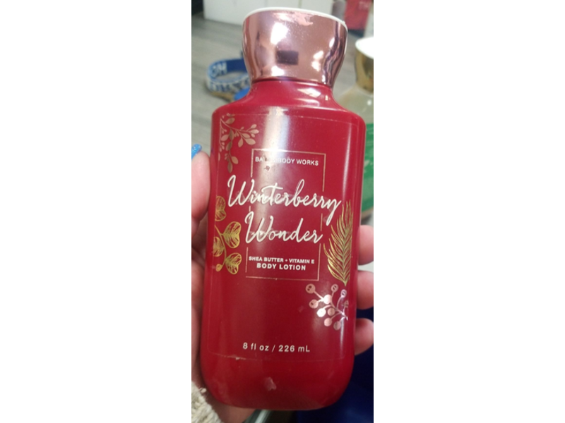 Bath & Body Works Body Lotion, Winterberry Wonder, 8 fl oz/236 mL