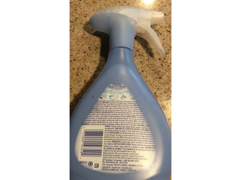 Febreze Fabric Refresher, Linen & Sky, 27 fl oz/800 mL