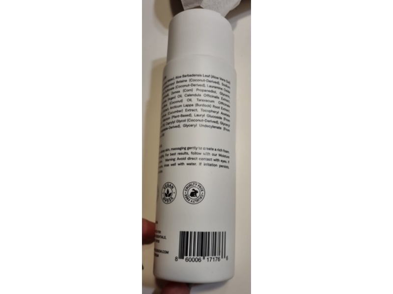 Blossom Essentials Total Moisture Body Wash, 8 fl oz/240 mL