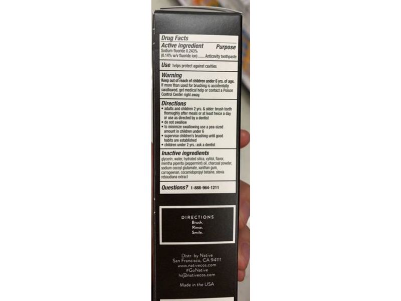 Native Detoxifying With Fluoride Toothpaste, Charcoal With Mint, 4.1 oz/116 g