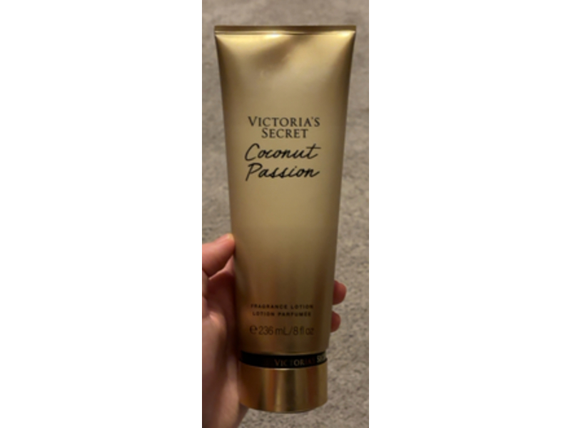 Victoria's Secret Fragrance Lotion, Coconut Passion, 8 fl oz/236 mL
