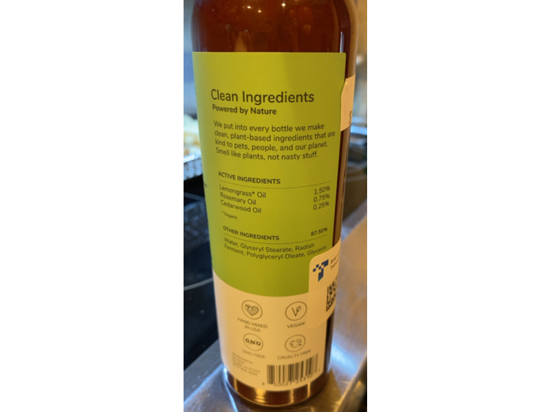 Kin + Kind Flea + Tick Prevent! Plant Powered Dog + Cat Protect Spray, Lemongrass, 12 fl oz/354 mL