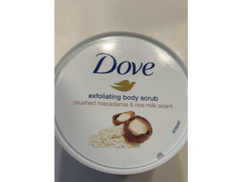 Dove Exfoliating Body Scrub, Crushed Macadamia and Rice Milk, 225 mL