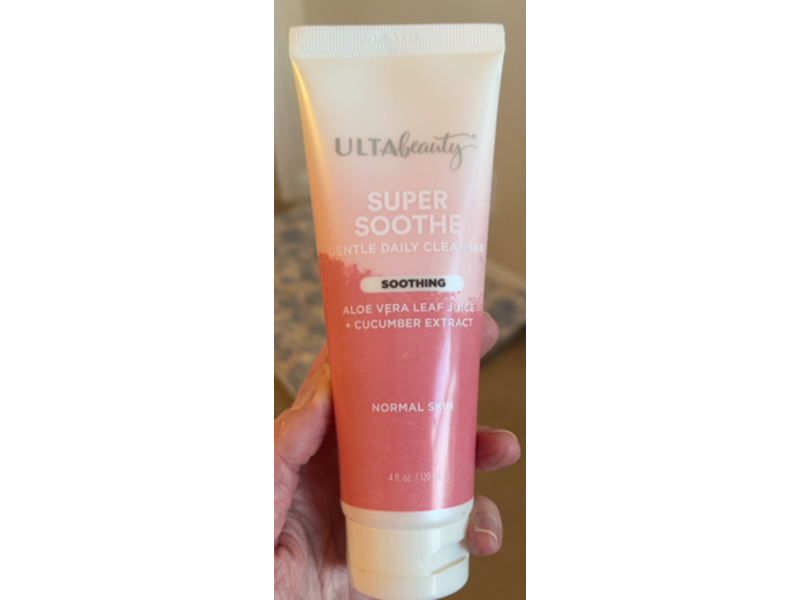 Ulta Beauty Super Soothe Gentle Daily Cleanser, Aloe Vera Leaf Juice + Cucumber Extract, 4 fl oz/120 mL