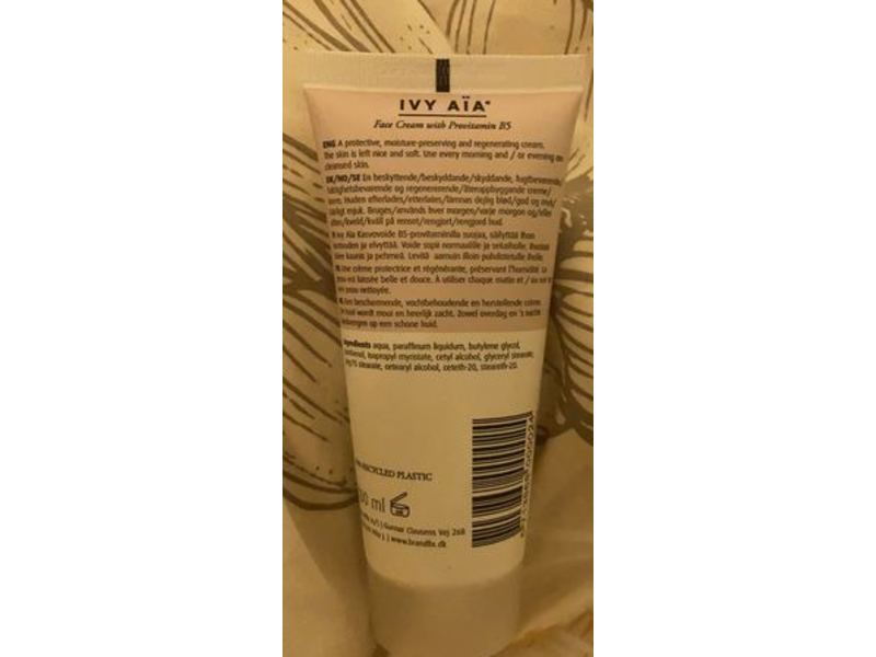 Ivy Aia Face Cream with Provitamin B5, 50 mL Ingredients and Reviews