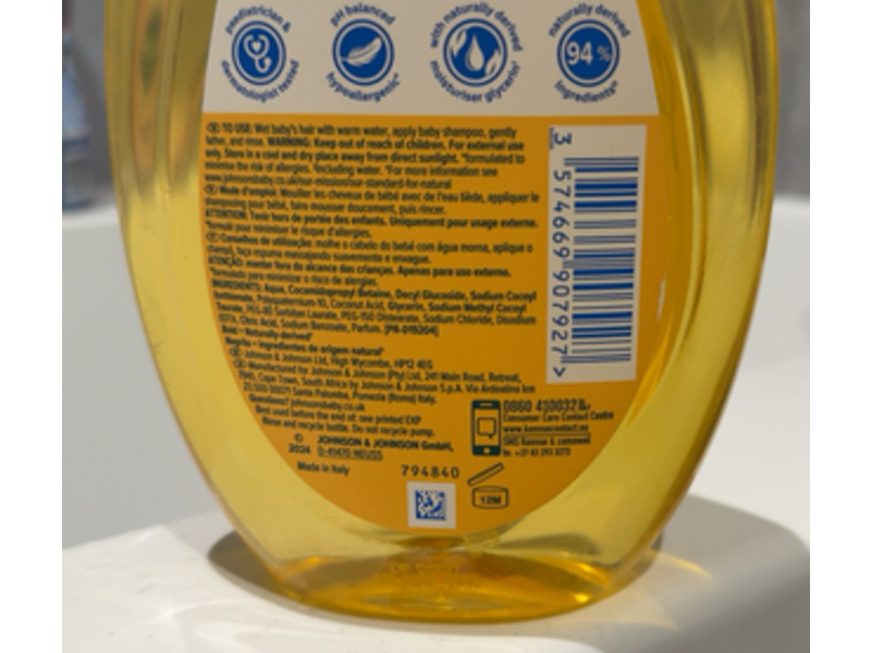 Johnson's Baby Shampoo, 750 mL