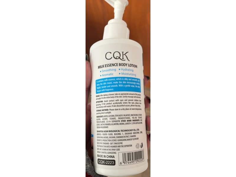 CQK Whitening And Moisturizing Body Lotion, Milk Essence, 8.8 fl oz/250 mL