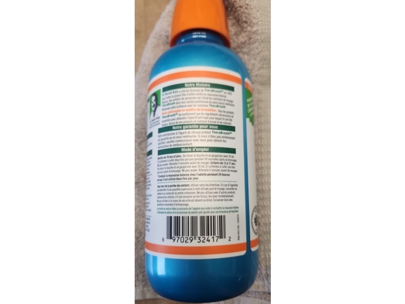 TheraBreath Fresh Breath Oral Rinse, Invigorating Icy Mint, 473 mL