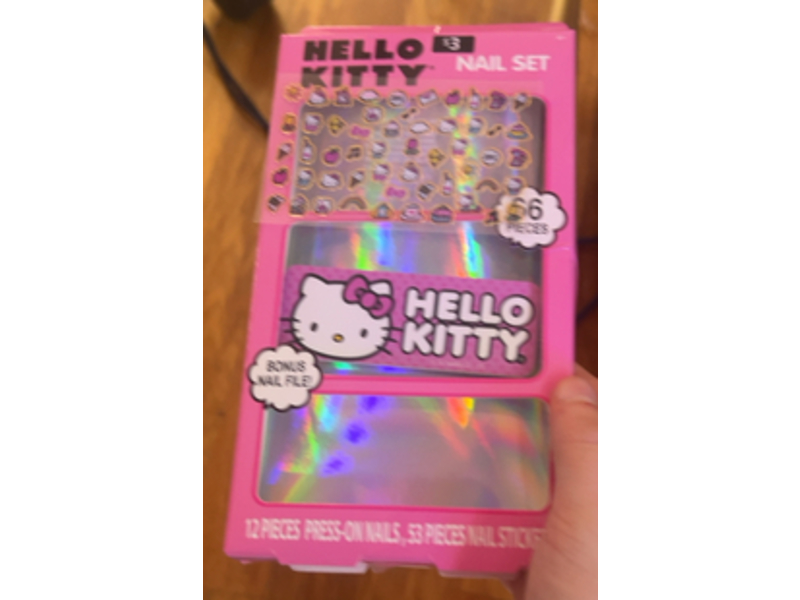 Hello Kitty Press-On Nails Set, 66 Count