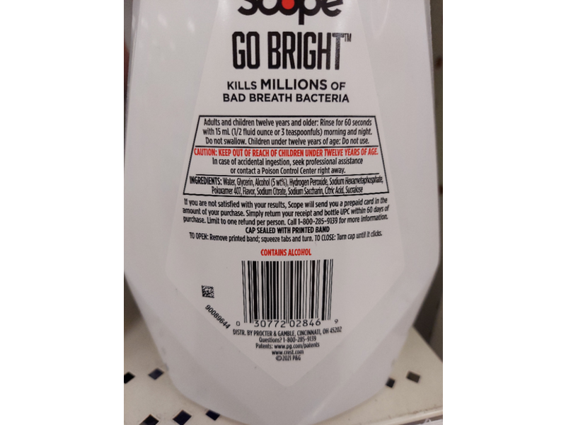 Crest Scope Whitening Mouthwash, Go Bright + Whitening, 32 fl oz/946 mL