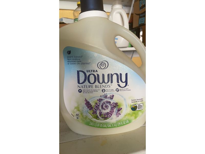 Ultra Downy Nature Blends Fabric Conditioner, Honey Lavender, 129 fl oz/3.83 L
