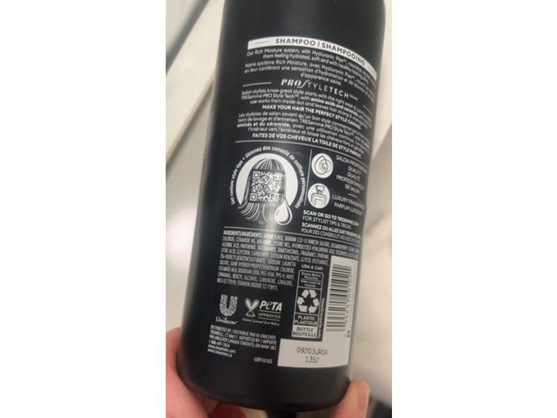 Tresemme Rich Moisture Shampoo, Hyaluromic Plex, 28 fl oz/828 mL