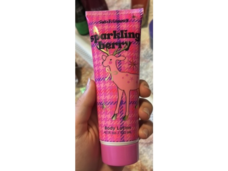 Sparkling Berry Body Lotion, 4.1 fl oz/120 mL