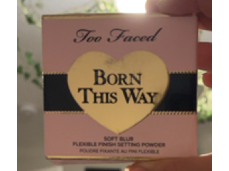 Too Faced Born This Way Soft Blur Flexible Finish Setting Powder, 01 Light, 0.16 oz/4.7 mL