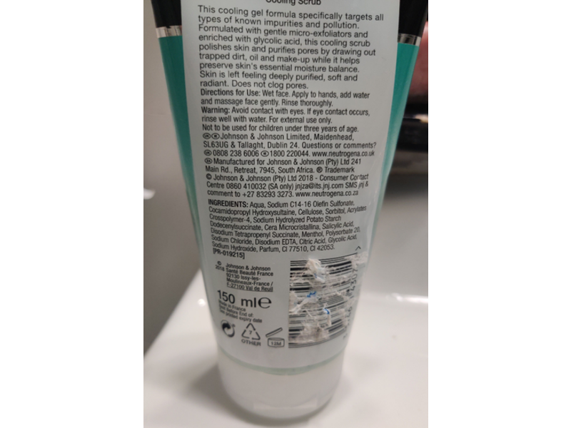 Neutrogena Skin Detox Cooling Scrub, Glycolic Acid, 150 mL