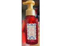 Bath & Body Works Gentle & Clean Foaming Hand Soap, Gingham, 8.75 fl oz/259 mL - Image 3