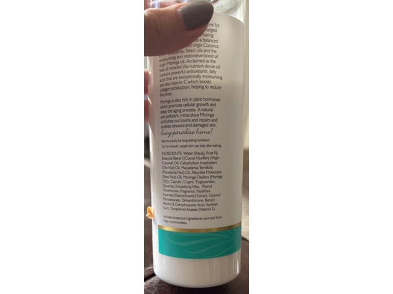 Pure Fiji Hydrating Body Lotion, Moringa Infusion, 12 oz/355 mL