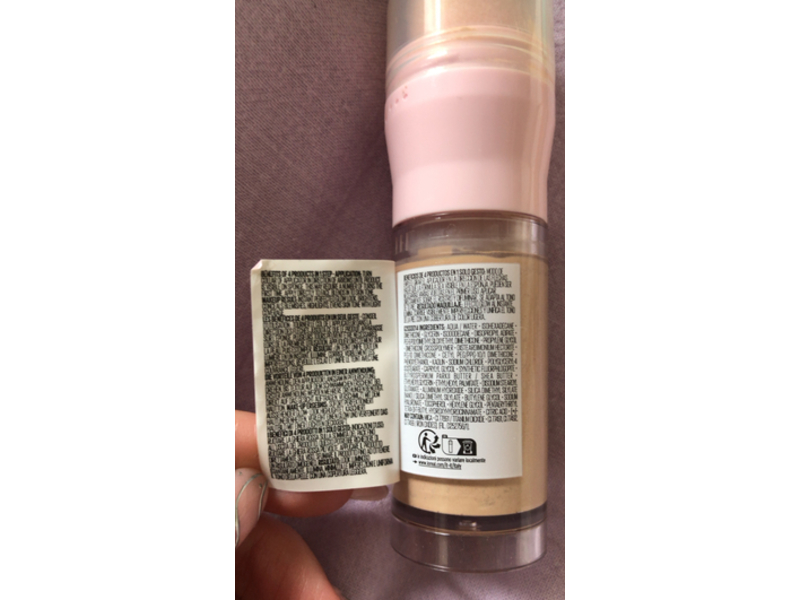 Maybelline New York Perfector 4 In 1 Glow Makeup, 00 Fair Light, 0.68 fl oz/20 mL