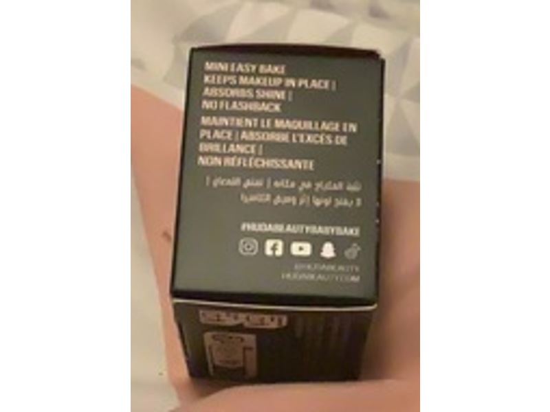 Huda Beauty Baby Bake Loose Baking & Setting Powder, Cherry Blossom Cake, 6 g