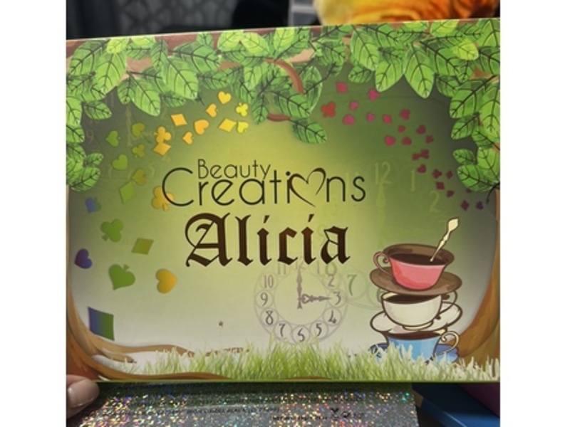 Beauty Creations Eyeshadow Palette, Alicia, 1.72 oz/1.4 g