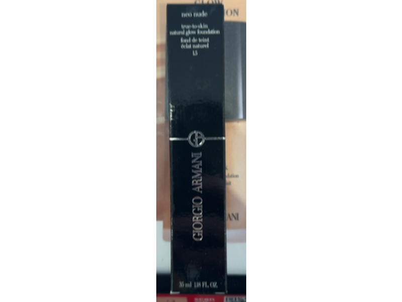 Giorgio Armani Neo Nude Natural Glow Foundation,1.5 Light Neutral, 118 fl oz/35 mL