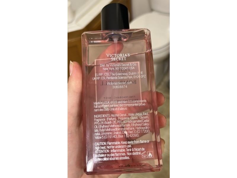 Victoria's Secret Fine Fragrance Mist, Bombshell, 8.4 fl oz/250 mL
